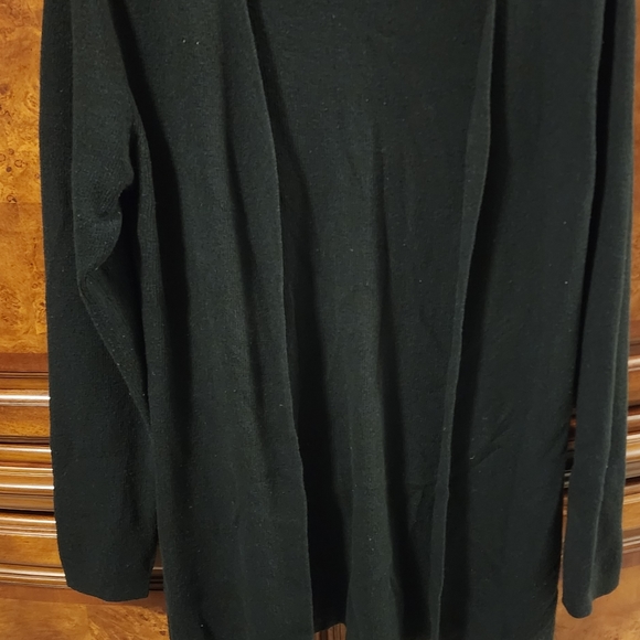 Sweater - Picture 3 of 3